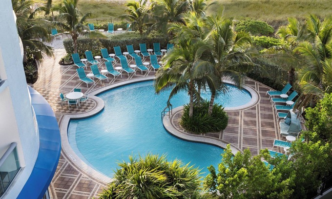 Pompano Beach Hotel | Residence Inn Fort Lauderdale Pompano Beach / Oceanfront