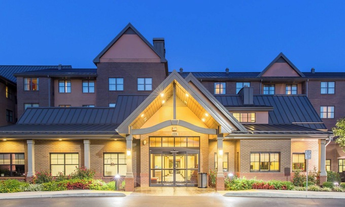 Beaumont Residential Hotel | Residence Inn Lexington Keeneland/Airport