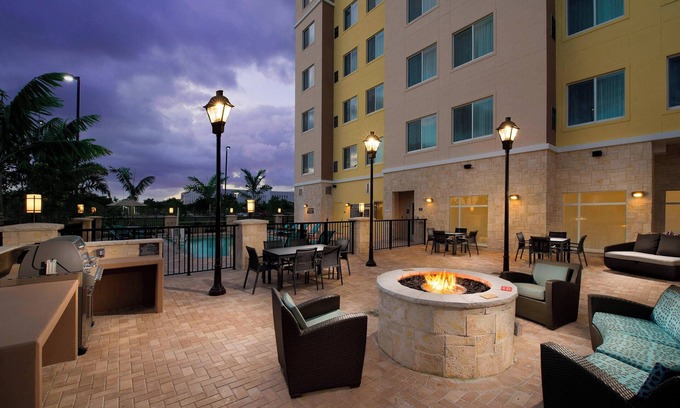 Doral Hotel | Residence Inn Miami Airport West/Doral