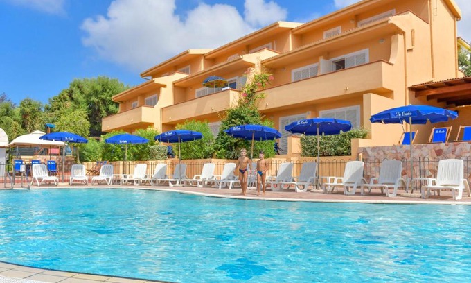 Badesi Apartamento | Residence Le Onde