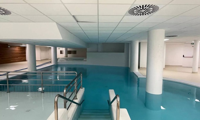 Eaux-Bonnes Apartamento | Residence LE PORTILLO Swimming pool - 3 Rooms for 8 People