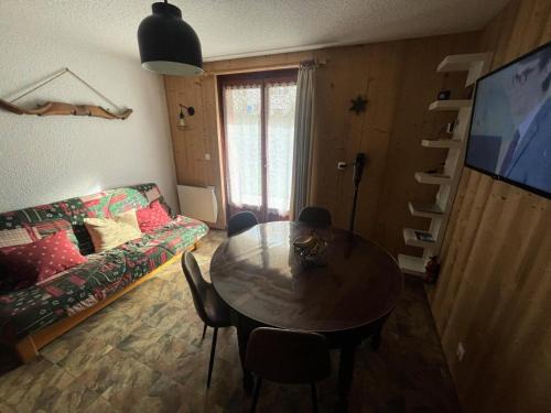 Valloire Apartamento | Residence Les Choseaux - 2 pièces cabine 4 personnes exposé Sud MAE-5764