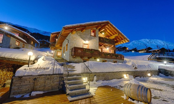 Antagnod Casa | Residence Lo Peyo