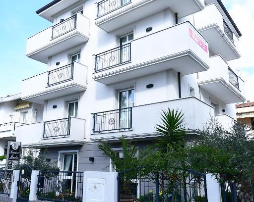 Riccione Apartamento | Residence Marlin