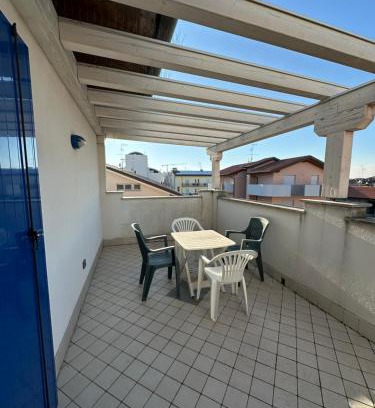 Old Town Apartamento | RESIDENCE STEFANIA ATTICI SU 2 LIVELLI - AGENZIA COCAL