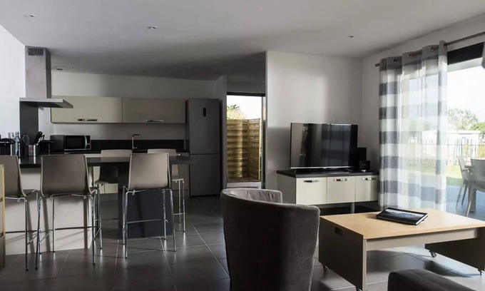 Pietrosella Villa | Residence Suite-Home Porticcio**** - Ajaccio - 3 Room Pavilion 6 People