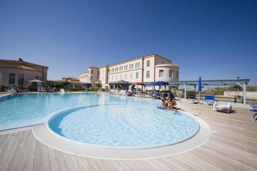Calambrone Apartamento | Residence sul mare all'interno del parco naturale con piscina