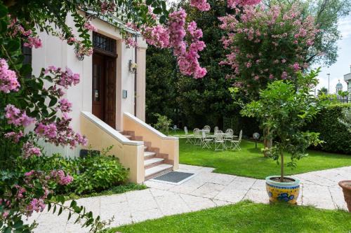 Borgo Milano Apartamento | Residence Villa Mainard