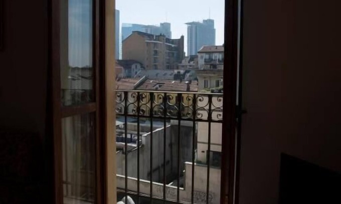 Porta Garibaldi Hotel | RESIDENCE VILLA ODESCALCHI
