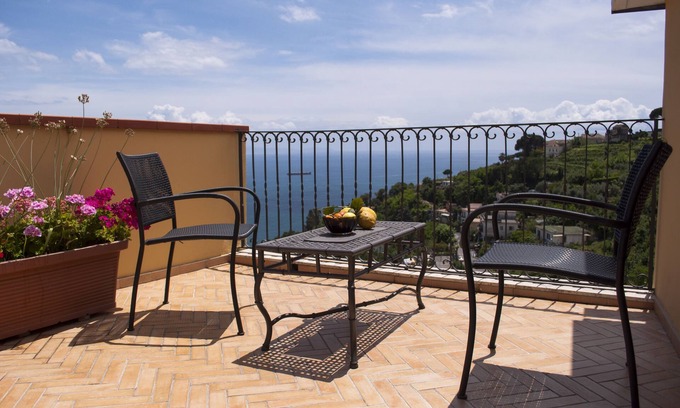 Benincasa Casa | Residence Zelzar