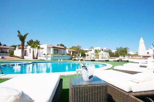 Bahía de San Antonio Villa | Residencial Bogamarí