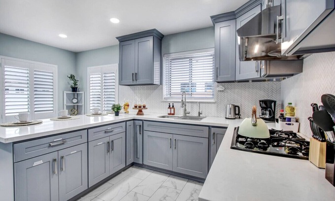 San Gabriel Casa | Residential Haven with EV Charger, Pool and BBQ, Perfect for Families