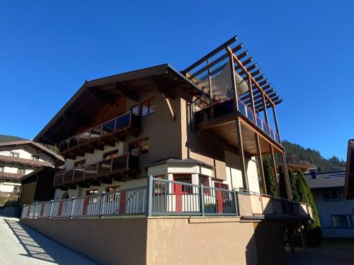 Viehhofen Apartamento | Residenz am Erzbach Top 3