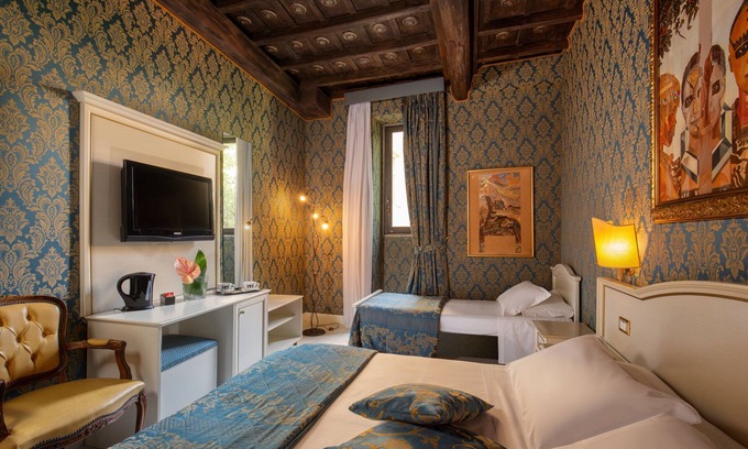 Rione IV Campo Marzio Casa | Residenza Canova Tadolini