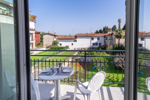 Arona Apartamento | Residenza La Ruota Geranio