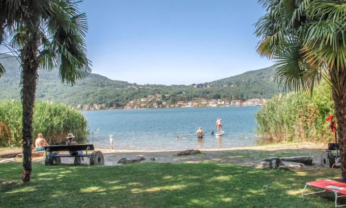 Caslano Apartamento | Residenza Parcolago Apt.212 by Interhome