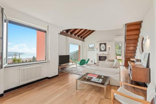 La Foce Villa | Residenza Parodi private villa with sea views 5 terre