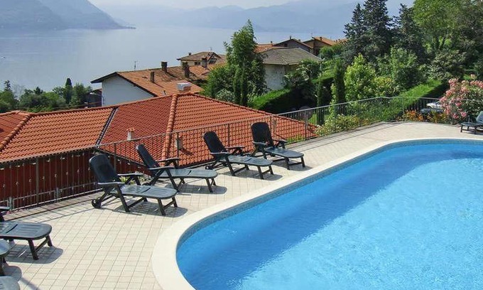 Santa Maria - Rezzonico Apartamento | Residenza Romina sleeps 8 with pool- by Italian Apartments