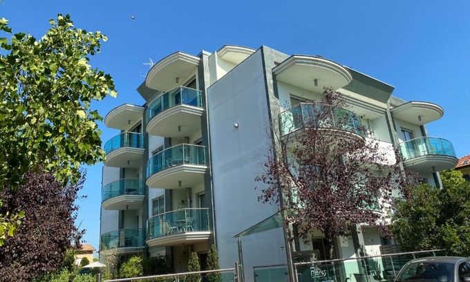 Bellaria-Igea Marina Apartamento | Residenza Villa Flores