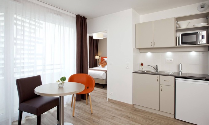 Curial Cambrai Apartamento | Residhome Paris Rosa Parks