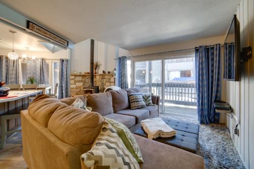Mammoth Lakes Apartamento | Resort Condo with Hot Tub and Pool, Near Ski Lift