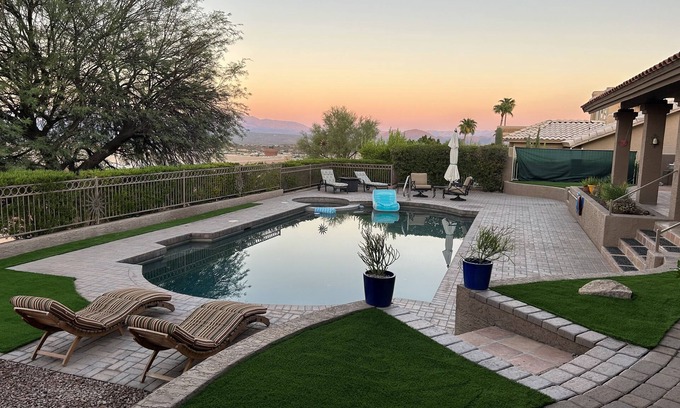 Fountain Hills Casa | Resort home with mountain views.