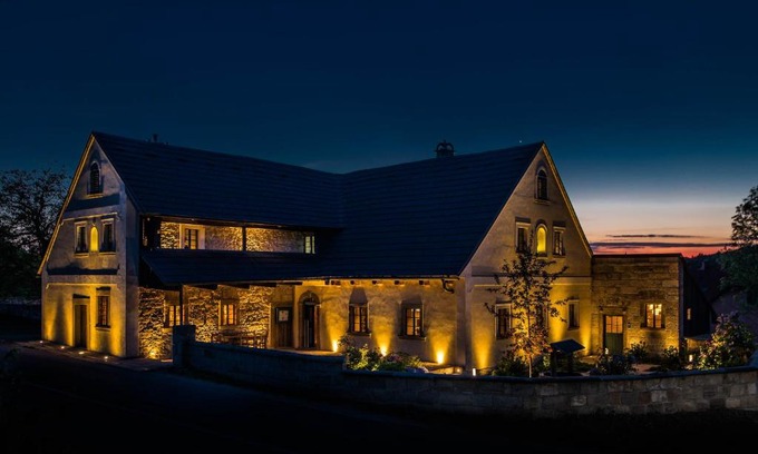 Frydstejn Complejo | RESORT KOVÁRNA - Frýdštejn - stylové ubytování, luxusní wellness, zážitková restaurace