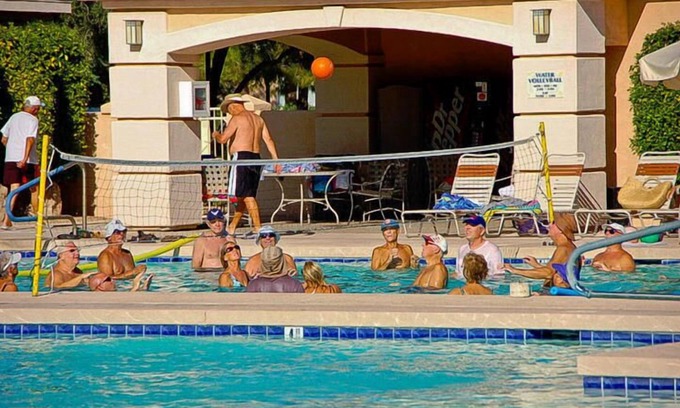 Chandler Casa | Sun Lakes 48o 33o 1355 Llame para tarifas. justo en el campo de golf