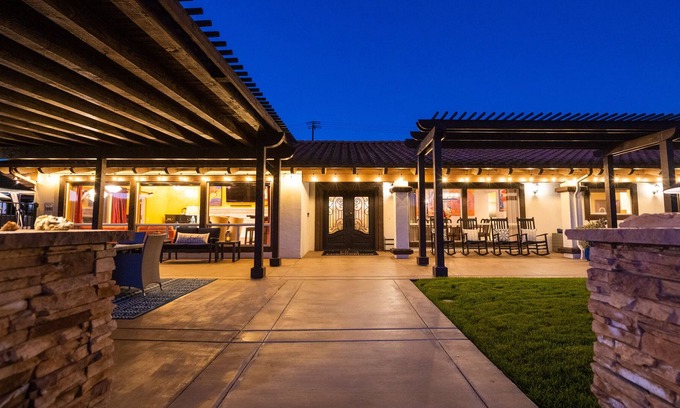 Valley Center Casa | Resort Like Family Oasis - Sleeps 15-18 Comfortably!