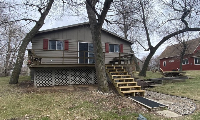 Battle Lake Casa | Resort Living on 175ft of Sandy Beach on Ottertail Lake, MN.- Cabin #12