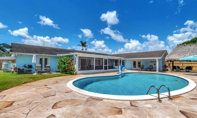 Lake Clarke Shores Casa | Resort Pool Home Near Palm Beach