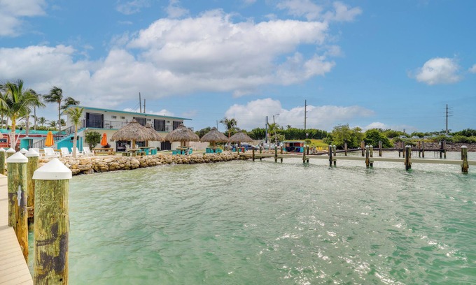Layton Apartamento | Resort Studio w/ Pool & Beach Access on Long Key!