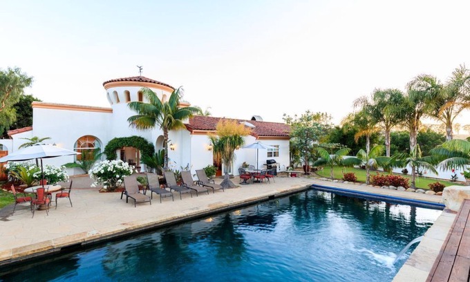 Santa Barbara Casa | Impresionante finca privada de 25 acres en Santa Bárbara, piscina de agua salada y spa