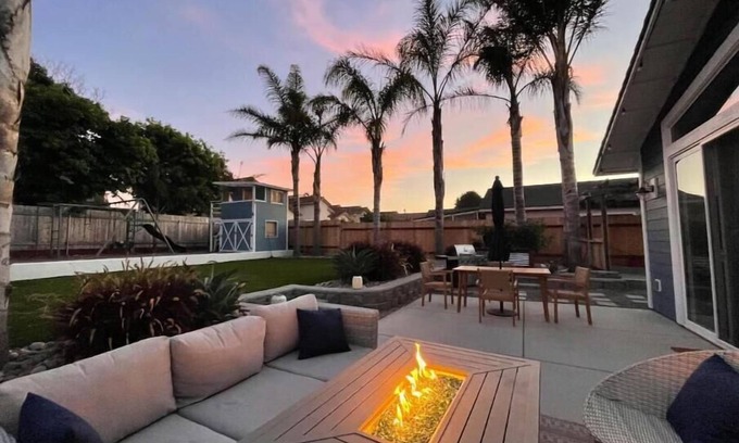 Grover Beach Casa | Resort-style home with kid friendly yard