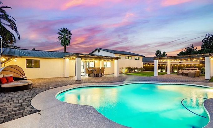 Scottsdale Country Acres Casa | Resort-Style Home w/ Private Heated Pool-Old Town