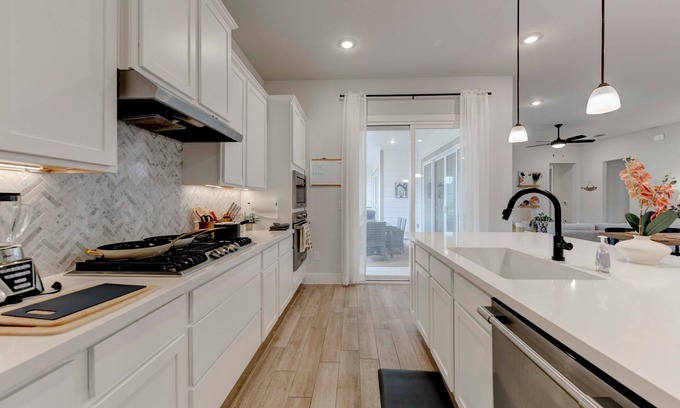 Austin Casa | Resort style modern home close to airport, downtown and COTA