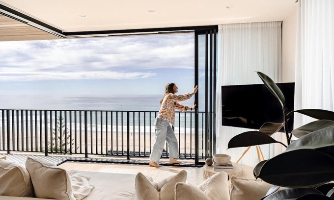 Palm Beach Apartamento | Resort Style Ocean Front Apartment Palm Beach