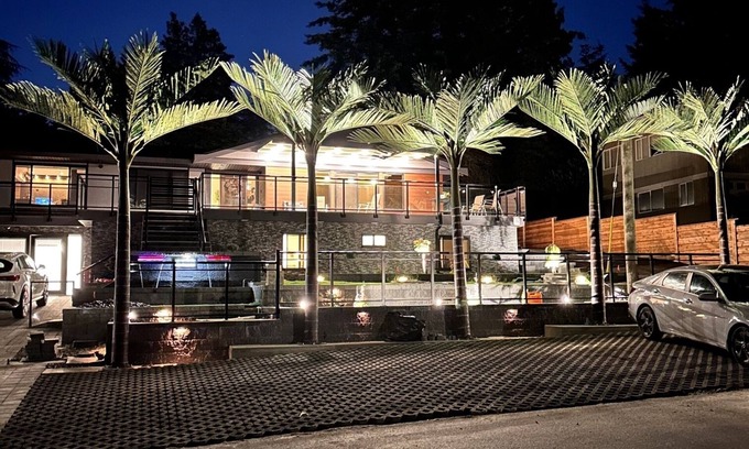 Delta Apartamento | RESORT TYPE 2 BED 2 BATH SUITE IN A VERY LARGE HOME IN DELTA, BC