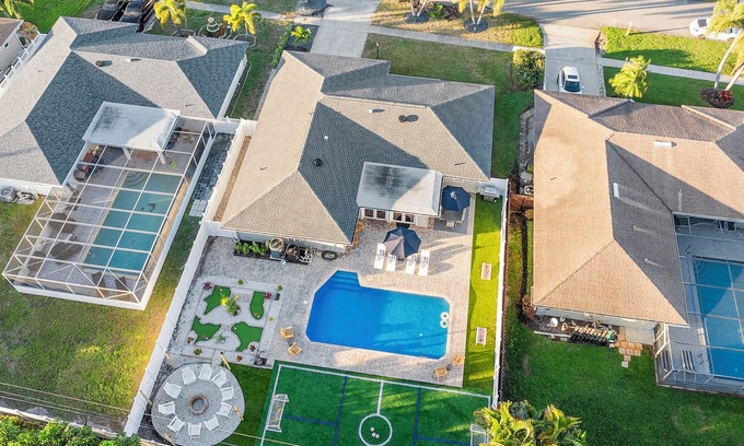 Lake Clarke Shores Casa | Resort Villa! Heated Pool+Golf+Firepit+Turf Sports
