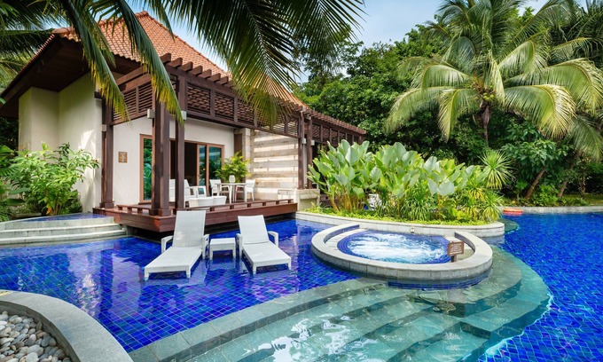 Resorts World Sentosa Hotel | Resorts World Sentosa - Equarius Villas