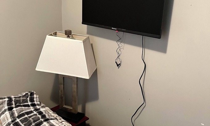 Winnipeg Casa | Rest and refresh at this central location