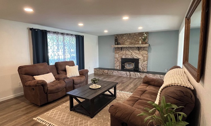 Post Falls Casa | Rest and Rove IdaHome Base - Stay in or explore!