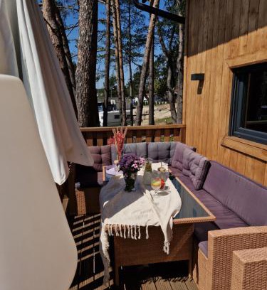 Wdzydze Kiszewskie Casa | REST HOUSE WDZYDZE DOMKI NAD JEZIOREM