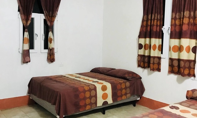 Escuintla Chalet De Esquí | Rest House Xareni