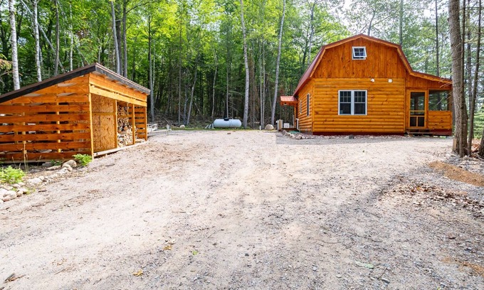 Rhinelander Cabina | Rest on Silver Lake - The Bella : Cozy couples retreat!