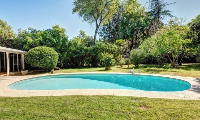 Redding Casa | Descansa, Recrea, Refresca