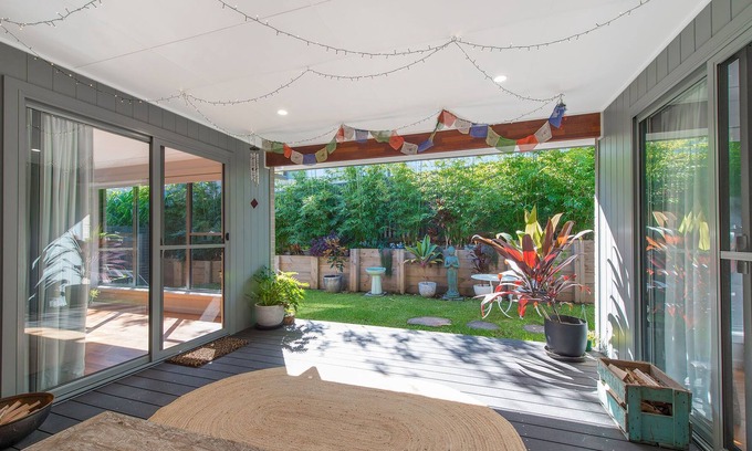 Lake Cathie Casa | Rest, Relax and Recharge at Rainbow Escape!