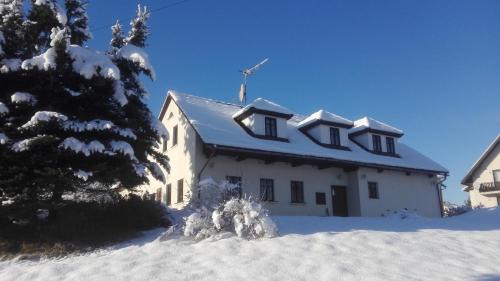 Jilemnice Casa | Restaurace a penzion Jilm