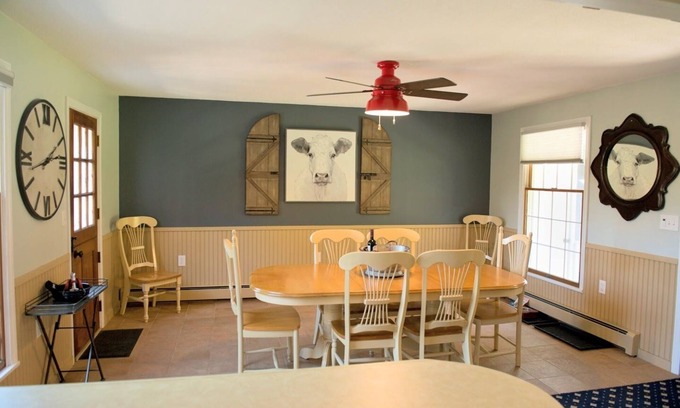 West Dover Casa | Casa rural restaurada, a 5 millas de Mount Snow y 5 Steps to Vast Trails