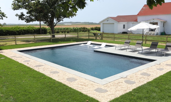 Cutchogue Casa | Restored Farmhouse in The Heart of Wine and Farm Country